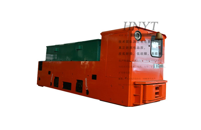 湖北湘潭8噸蓄電池式電機(jī)車(chē)(110V/140V440AH)
